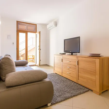 Apartment Mimma *